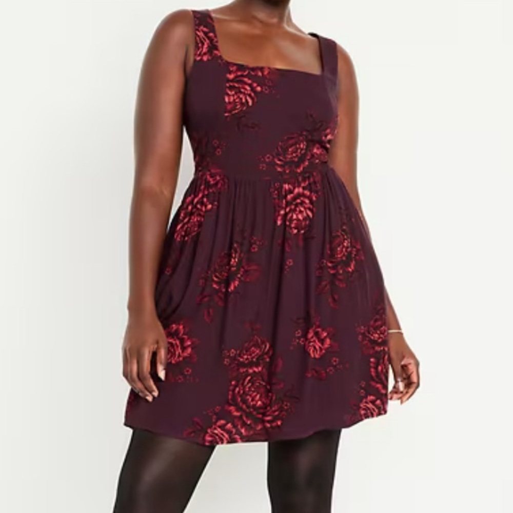 NWT Maroon dress with flowers